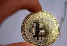 Bitcoin में करें सोच समझ के करें इन्वेस्टमेंट 0 भी हो सकती है वैल्यू।